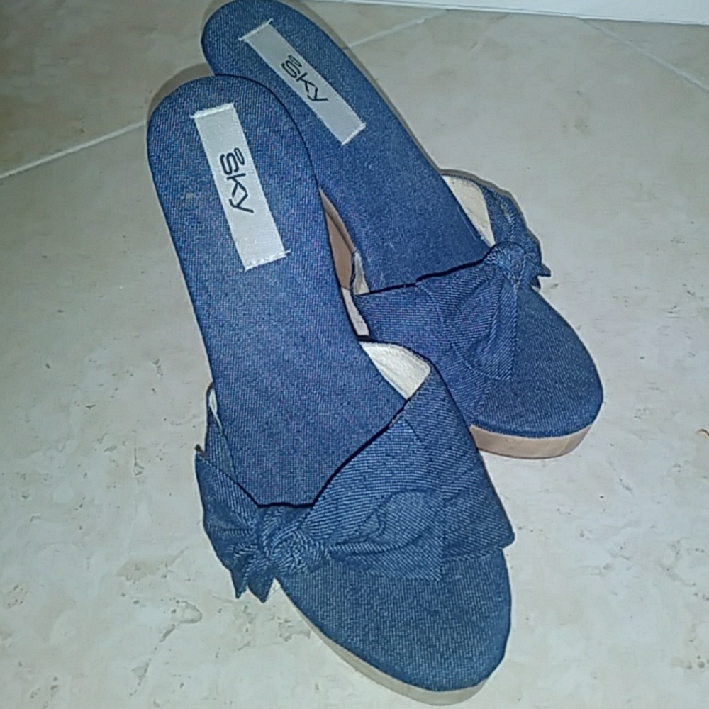 Sky high platforms